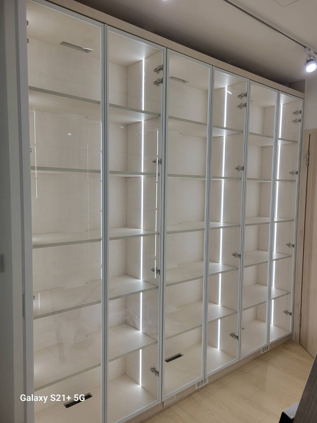 新北西德鉸鍊櫃子