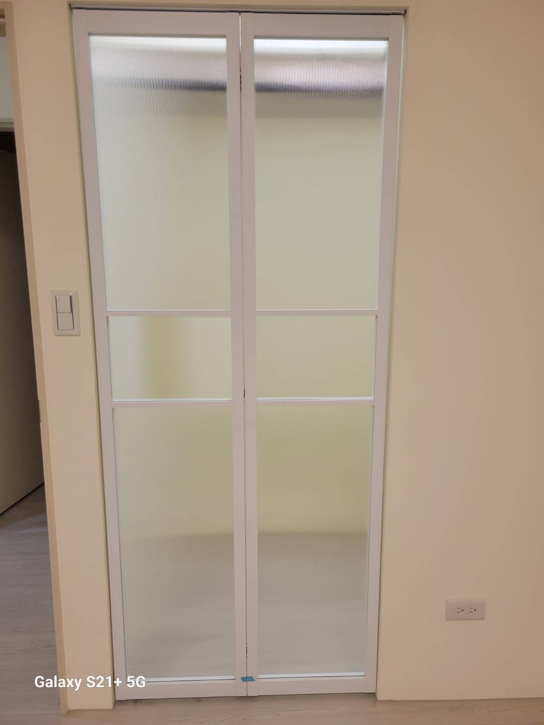 台北鋁框折門施工